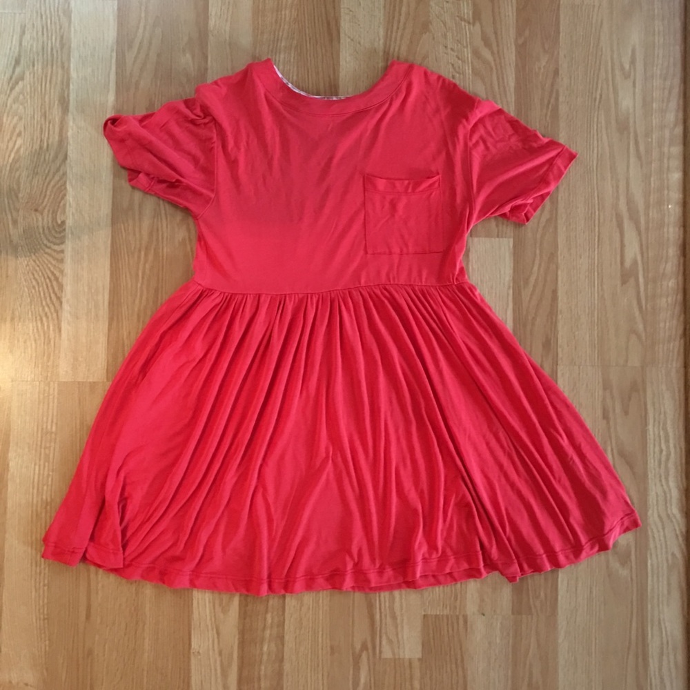 Agnes & Dora Coral Kahlo Modern Tunic